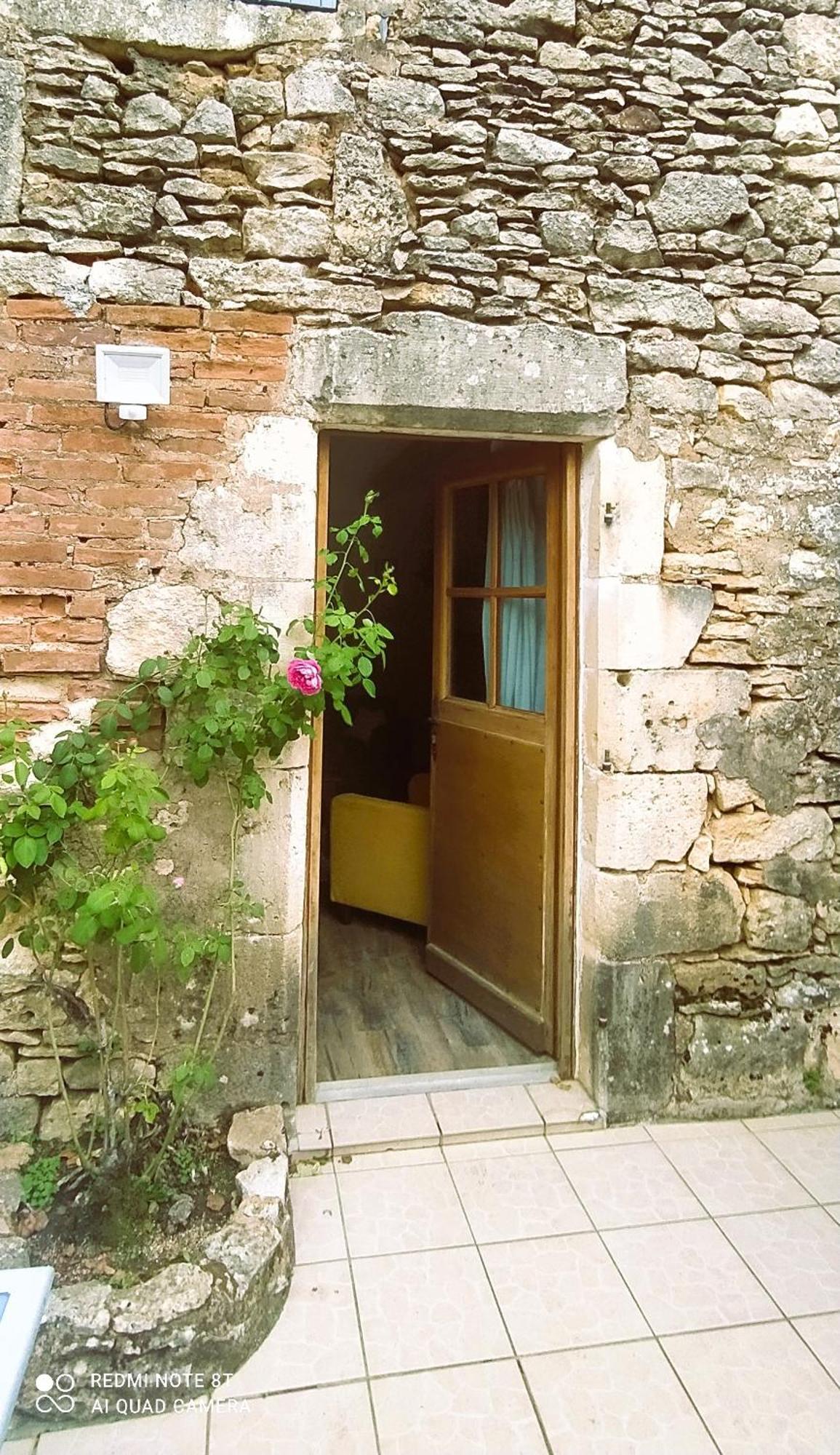 La maison d'iréne Soturac Exterior foto
